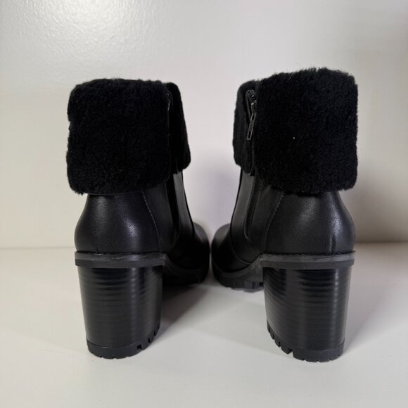 UGG Waterproof Bootie - W9 - Picture 6 of 9